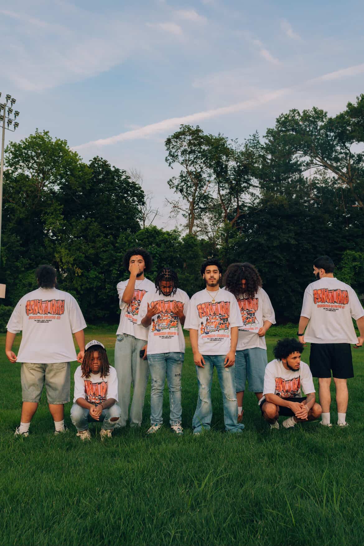 SUMMER PARTY TEE (WHITE)